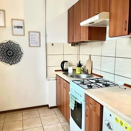 Apartment Bezagenta Mineralna 1 Bed Wi-fi Warschau